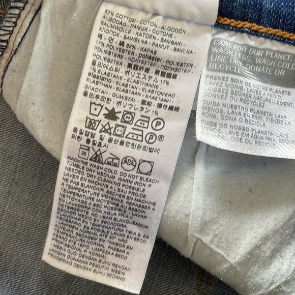 Levis jeans - Picture 8 of 16